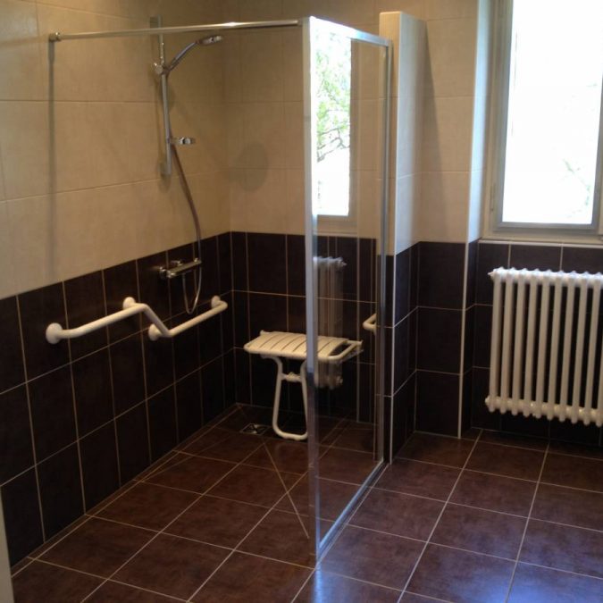 Conception de salle de bain clé en main et travaux de plomberie près de Saint-Louis et Hésingue Wittenheim 40