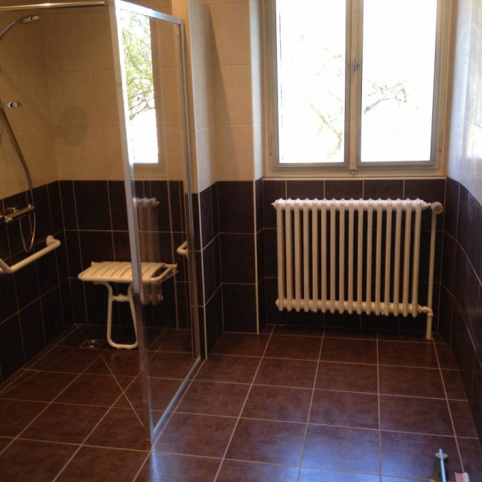 Conception de salle de bain clé en main et travaux de plomberie près de Saint-Louis et Hésingue Kingersheim 39
